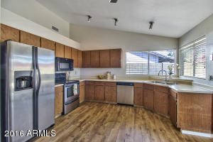 13 W Wickieup Ln, Phoenix, AZ 85027 photo 10