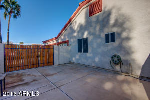 2105 E Knoll Cir, Mesa, AZ 85213 photo 12