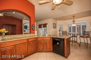 2105 E Knoll Cir, Mesa, AZ 85213 photo 7
