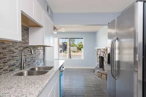 3749 E Montecito Ave, Phoenix, AZ 85018 photo 10