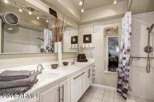 2606 E Osborn Rd, Phoenix, AZ 85016 photo 27