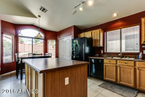 1104 E Blackhawk Dr, Phoenix, AZ 85024 photo 18