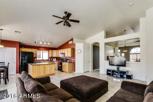 1104 E Blackhawk Dr, Phoenix, AZ 85024 photo 15