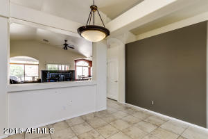 1104 E Blackhawk Dr, Phoenix, AZ 85024 photo 10