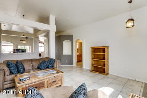 1104 E Blackhawk Dr, Phoenix, AZ 85024 photo 8