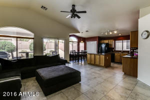 1104 E Blackhawk Dr, Phoenix, AZ 85024 photo 14