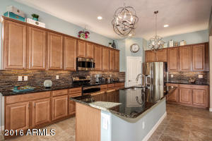 549 E Jordan Dr, Gilbert, AZ 85297 photo 12