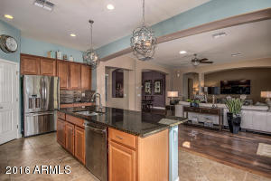 549 E Jordan Dr, Gilbert, AZ 85297 photo 14