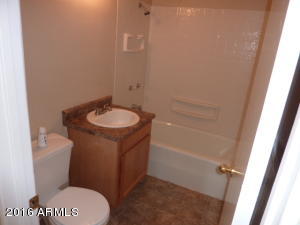 154 N Hibbert St, Mesa, AZ 85201 photo 9