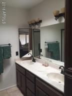 1129 E Michelle Dr, Phoenix, AZ 85022 photo 13