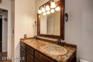 2932 E John Cabot Rd, Phoenix, AZ 85032 photo 13