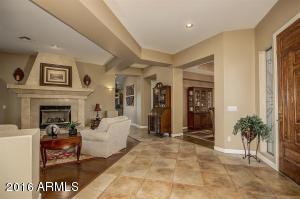 895 E County Down Dr, Chandler, AZ 85249 photo 6