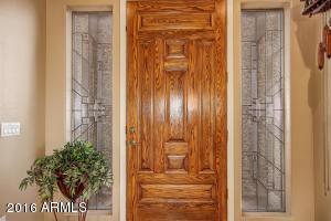 895 E County Down Dr, Chandler, AZ 85249 photo 4