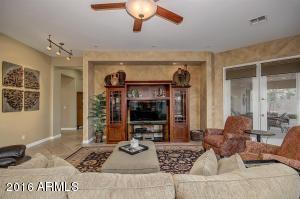 895 E County Down Dr, Chandler, AZ 85249 photo 10