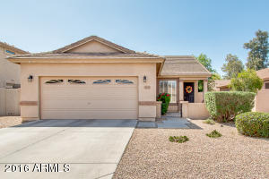 4233 E Shannon St, Gilbert, AZ 85295 photo 1