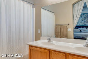 4233 E Shannon St, Gilbert, AZ 85295 photo 17