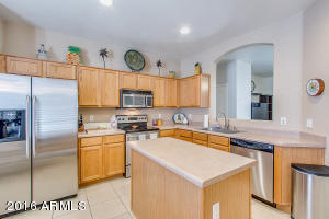 4233 E Shannon St, Gilbert, AZ 85295 photo 9