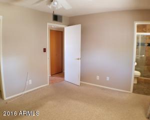 2031 E Balsam Ave, Mesa, AZ 85204 photo 4