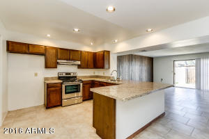 702 E Tulane Dr, Tempe, AZ 85283 photo 25