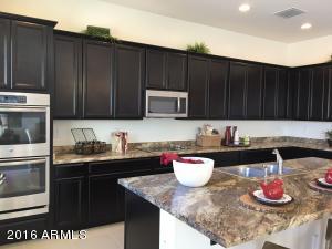 813 E Gary Ln, Phoenix, AZ 85042 photo 7