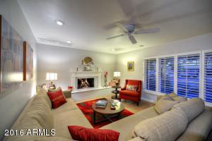 1510 E Berridge Ln, Phoenix, AZ 85014 photo 9