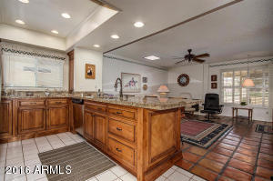 11622 S Half Moon Dr, Phoenix, AZ 85044 photo 17