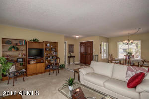 11622 S Half Moon Dr, Phoenix, AZ 85044 photo 8