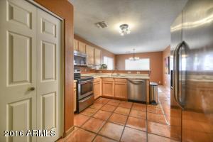 2015 E Bluefield Ave, Phoenix, AZ 85022 photo 10
