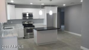 310 E Juniper St, Mesa, AZ 85201 photo 7