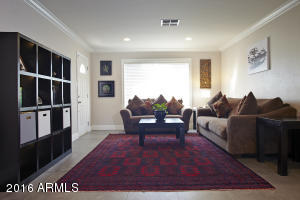 26 E Balboa Dr, Tempe, AZ 85282 photo 2