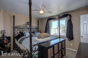 1235 E Mercer Ln, Phoenix, AZ 85020 photo 9