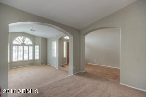 3035 E South Fork Dr, Phoenix, AZ 85048 photo 4