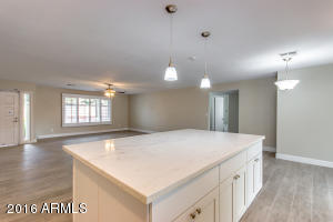 1338 E Redfield Rd, Tempe, AZ 85283 photo 9