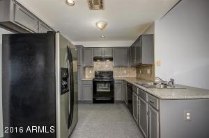 8644 E Capri Ave, Mesa, AZ 85208 photo 7