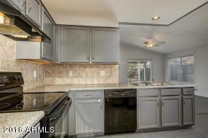8644 E Capri Ave, Mesa, AZ 85208 photo 9