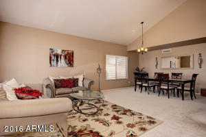 4249 E Meadow Dr, Phoenix, AZ 85032 photo 4