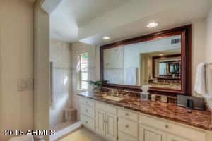 4342 N 40th St, Phoenix, AZ 85018 photo 19