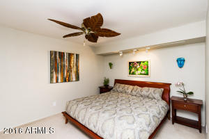 2216 E Cortez St, Phoenix, AZ 85028 photo 4