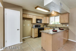 308 W Juniper Ave, Gilbert, AZ 85233 photo 9