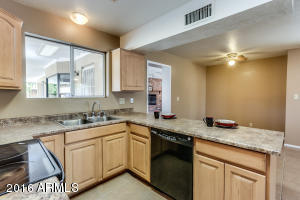 308 W Juniper Ave, Gilbert, AZ 85233 photo 10