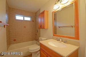 2208 E Glenrosa Ave, Phoenix, AZ 85016 photo 14