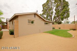 2208 E Glenrosa Ave, Phoenix, AZ 85016 photo 11