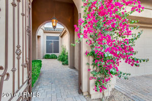 2816 E Vermont Ct, Gilbert, AZ 85295 photo 3