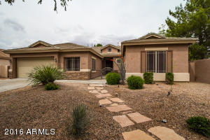 3384 E Page Ave, Gilbert, AZ 85234 photo 1