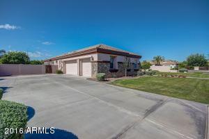 2933 E Indigo St, Mesa, AZ 85213 photo 3