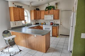 9515 E Posada Ave, Mesa, AZ 85212 photo 3