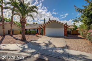461 E Meadows Ln, Gilbert, AZ 85234 photo 1