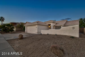 4648 E Lavender Ln, Phoenix, AZ 85044 photo 2