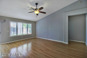 4648 E Lavender Ln, Phoenix, AZ 85044 photo 11