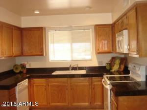 9615 N 3rd Dr, Phoenix, AZ 85021 photo 5